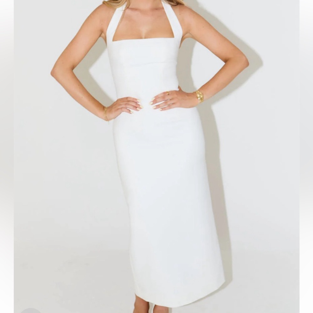 OddMuse Ultimate Muse Halter Neck Dress